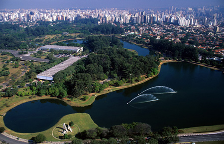 SP-Sao-Paulo-Parque-Ibirapu